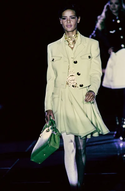 Look 8